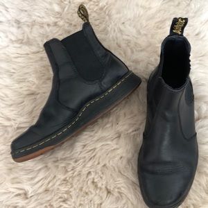 Dr Martens Grayson Chelsea Boot